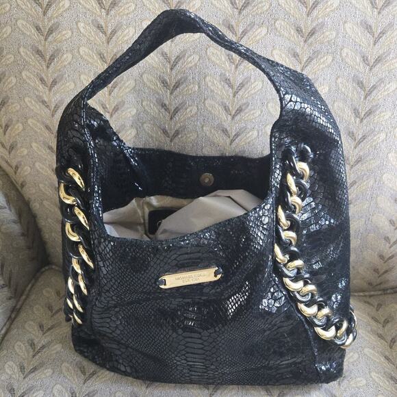 Michael Kors Handbags - MICHAEL KORS Purse Fulton Snakeskin Hobo Black Leather Gold Chain Shoulder Bag